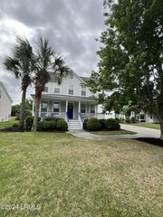 25 National Boulevard, Beaufort, SC 29907