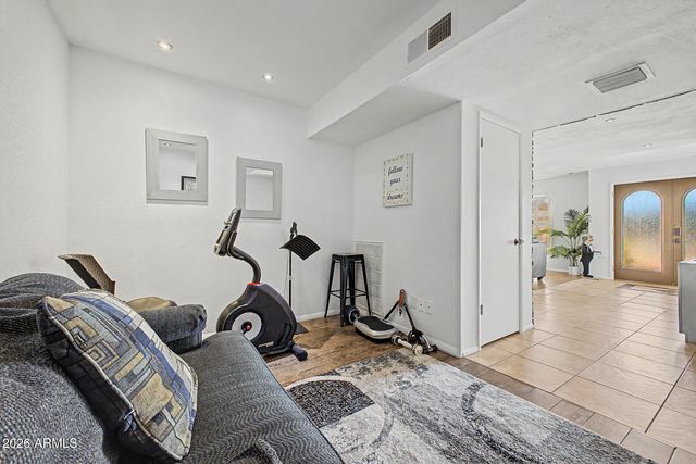 6002 E CORRINE Drive, Scottsdale, AZ 85254