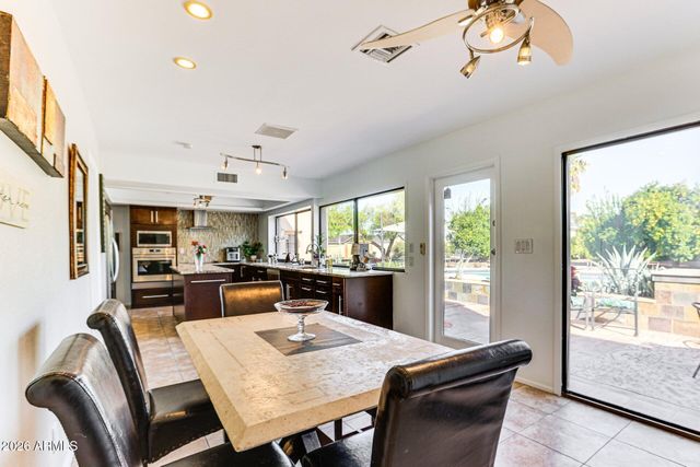 6002 E CORRINE Drive, Scottsdale, AZ 85254