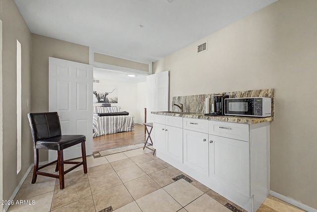 6002 E CORRINE Drive, Scottsdale, AZ 85254