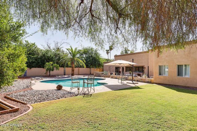 6002 E CORRINE Drive, Scottsdale, AZ 85254