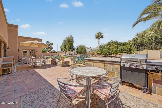 6002 E CORRINE Drive, Scottsdale, AZ 85254