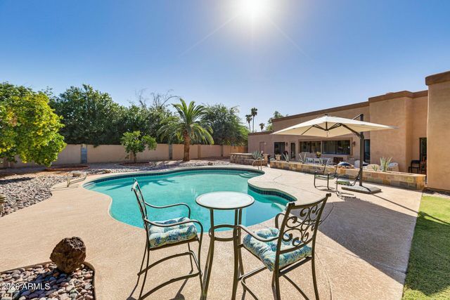 6002 E CORRINE Drive, Scottsdale, AZ 85254