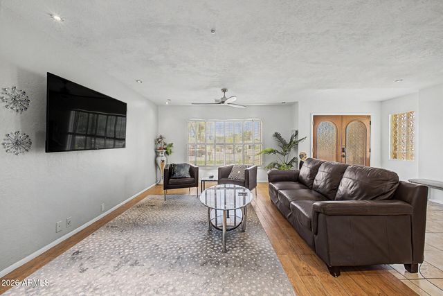 6002 E CORRINE Drive, Scottsdale, AZ 85254