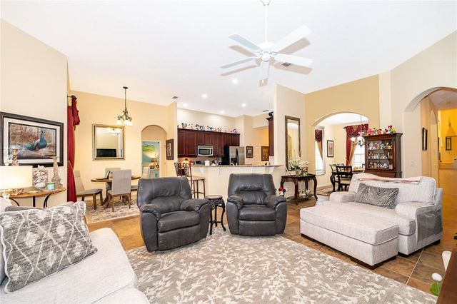 124 YELLOW SNAPDRAGON DRIVE, Davenport, FL 33837