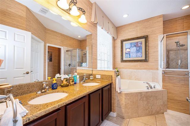 124 YELLOW SNAPDRAGON DRIVE, Davenport, FL 33837