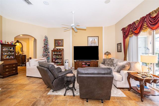 124 YELLOW SNAPDRAGON DRIVE, Davenport, FL 33837