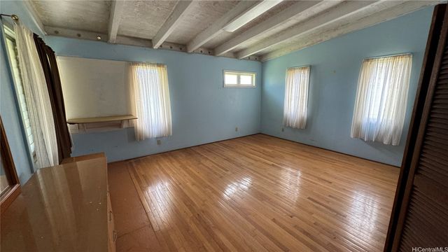 87-250 Kulaaupuni Street, Waianae, HI 96792