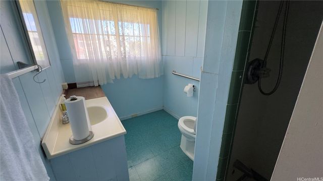 87-250 Kulaaupuni Street, Waianae, HI 96792