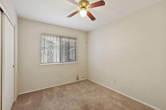1288 Derrick Dr, Stockton, CA 95206
