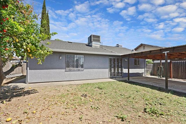 1288 Derrick Dr, Stockton, CA 95206
