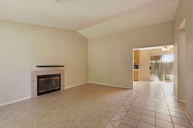 1288 Derrick Dr, Stockton, CA 95206