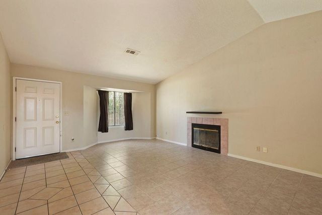 1288 Derrick Dr, Stockton, CA 95206