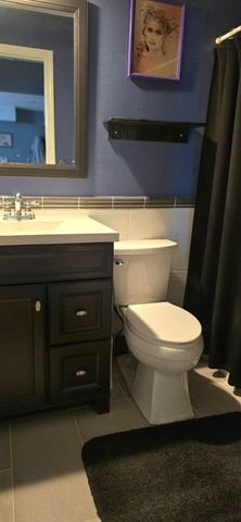 4742 Meadow Valley Drive, West Des Moines, IA 50265