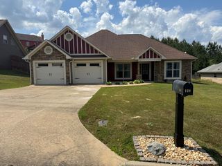 128 Lee Road 2180, Phenix City, AL 36870