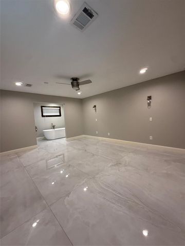 4406 Mallard Drive, Baytown, TX 77523
