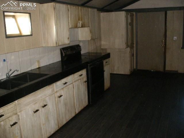 364 Kutsu Ridge Road, Florissant, CO 80816