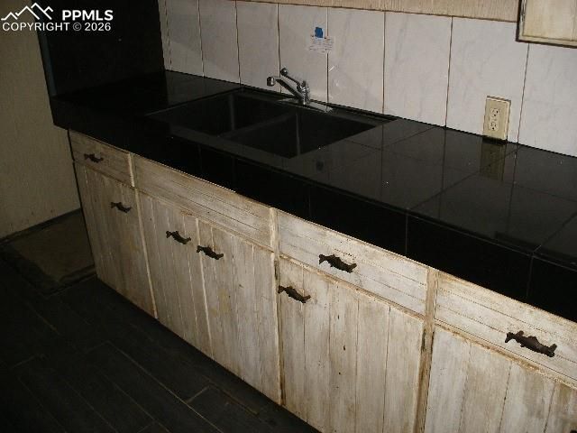 364 Kutsu Ridge Road, Florissant, CO 80816