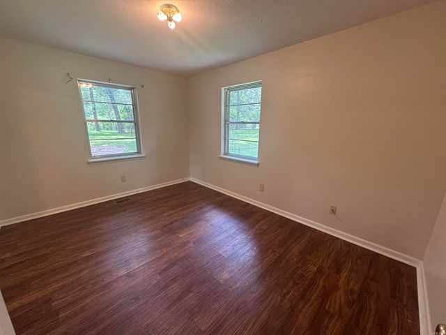 30 Sheila Drive, Sherwood, AR 72120