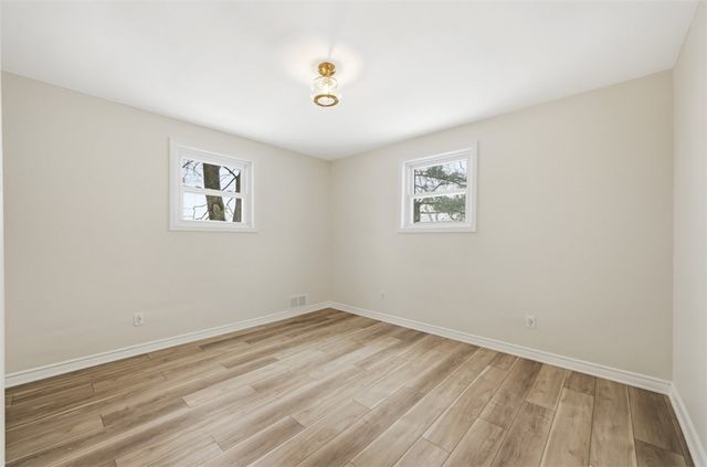 624 Orchard Hill Dr, O'hara, PA 15238