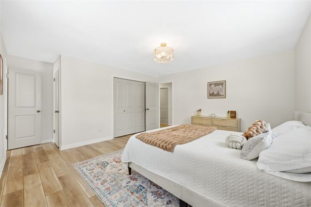 624 Orchard Hill Dr, O'hara, PA 15238