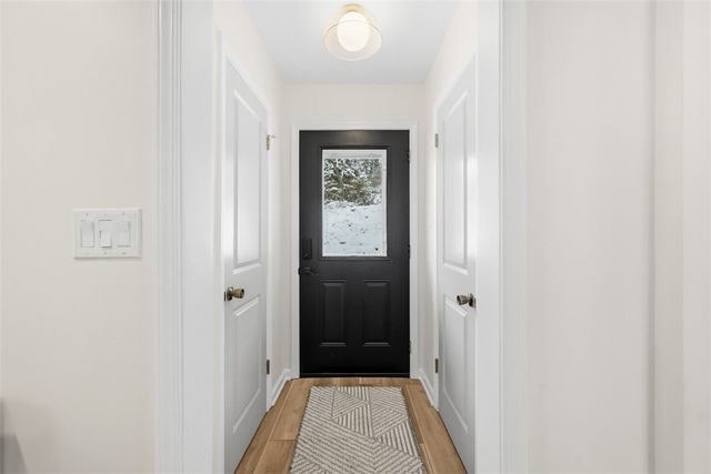 624 Orchard Hill Dr, O'hara, PA 15238