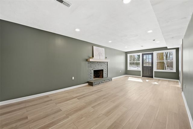 624 Orchard Hill Dr, O'hara, PA 15238