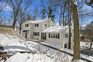 624 Orchard Hill Dr, O'hara, PA 15238