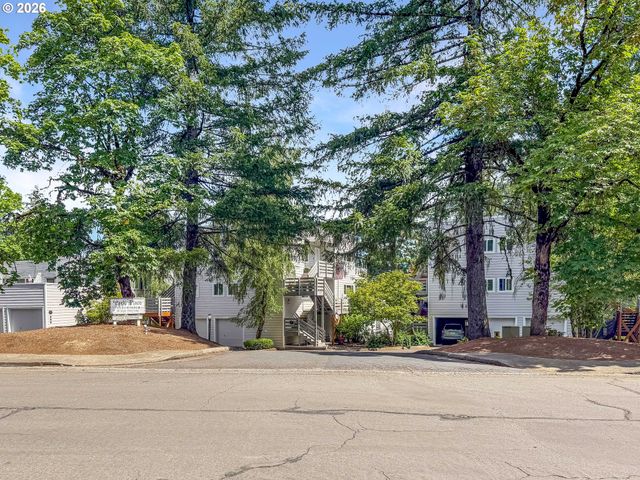 48 EAGLE CREST Dr 5F, Lake Oswego, OR 97035