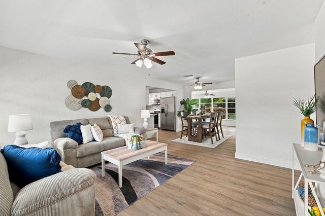 3030 COURTLAND STREET, Sarasota, FL 34237