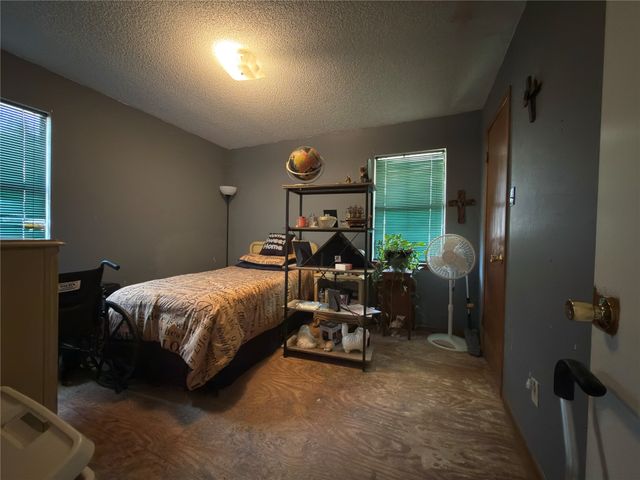 12776 Valverde Loop, Terrell, TX 75161