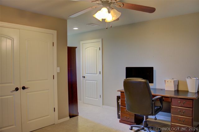1501 Old North Place, Sand Springs, OK 74063