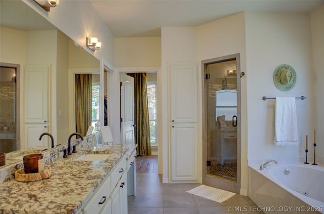 1501 Old North Place, Sand Springs, OK 74063