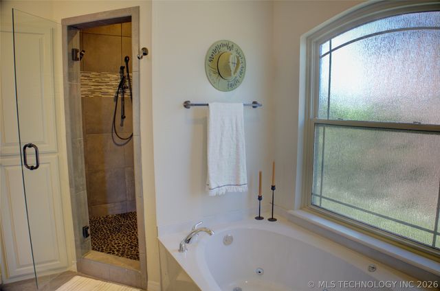 1501 Old North Place, Sand Springs, OK 74063