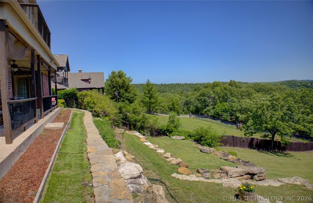 1501 Old North Place, Sand Springs, OK 74063