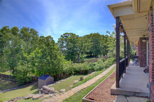 1501 Old North Place, Sand Springs, OK 74063