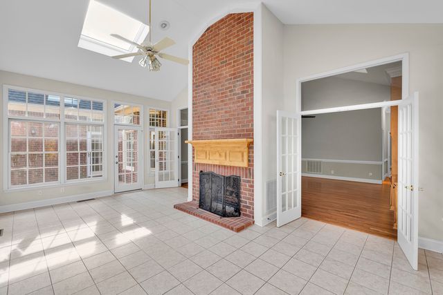 111 West Woodglen Road, Spartanburg, SC 29301