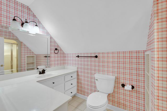 111 West Woodglen Road, Spartanburg, SC 29301