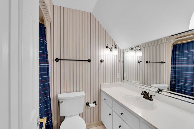 111 West Woodglen Road, Spartanburg, SC 29301