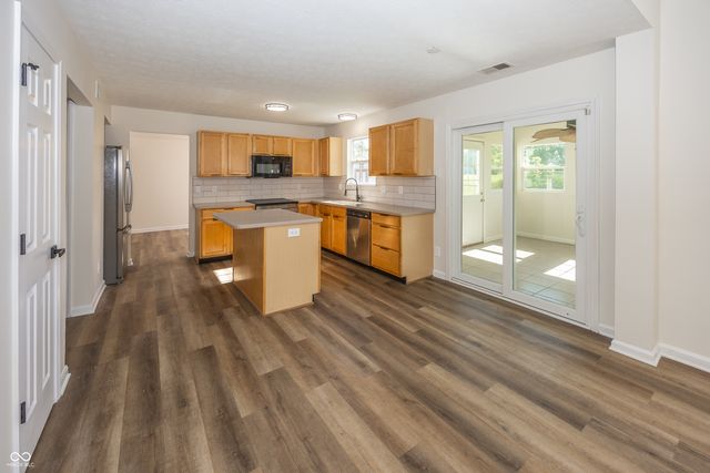 1225 Dale Hollow Drive, Indianapolis, IN 46229