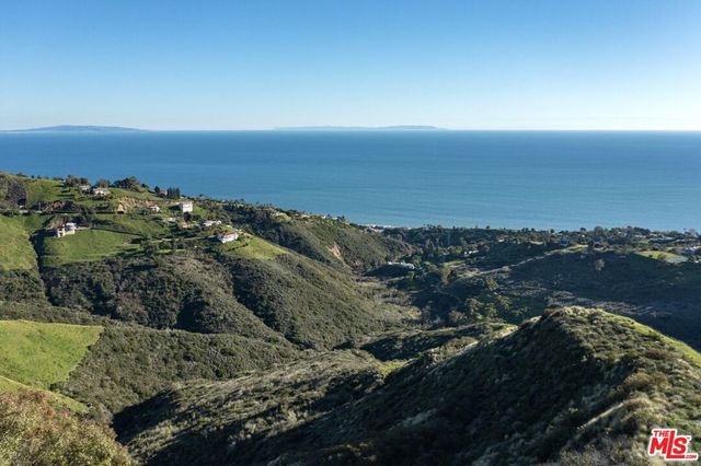 2527 Coal Canyon Rd, Malibu, CA 90265