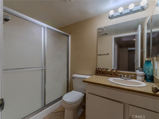 1302 Via Vista, Riverside, CA 92506