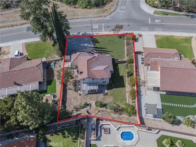 1302 Via Vista, Riverside, CA 92506