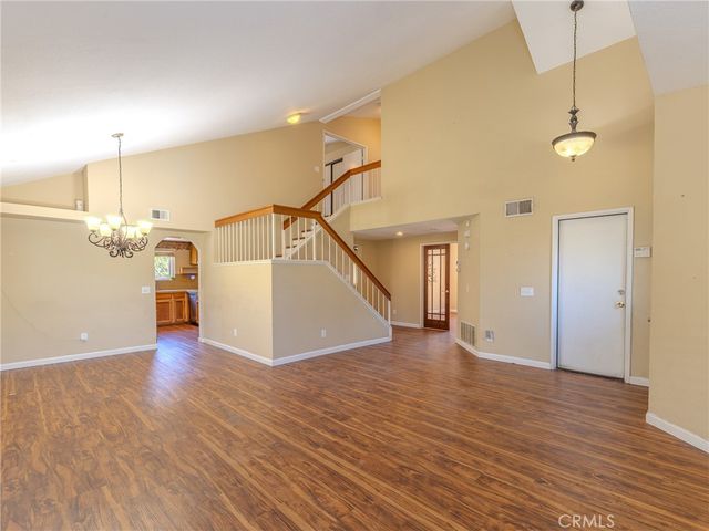 1302 Via Vista, Riverside, CA 92506