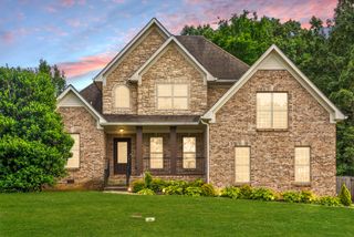 3692 Prestwicke Pl, Adams, TN 37010