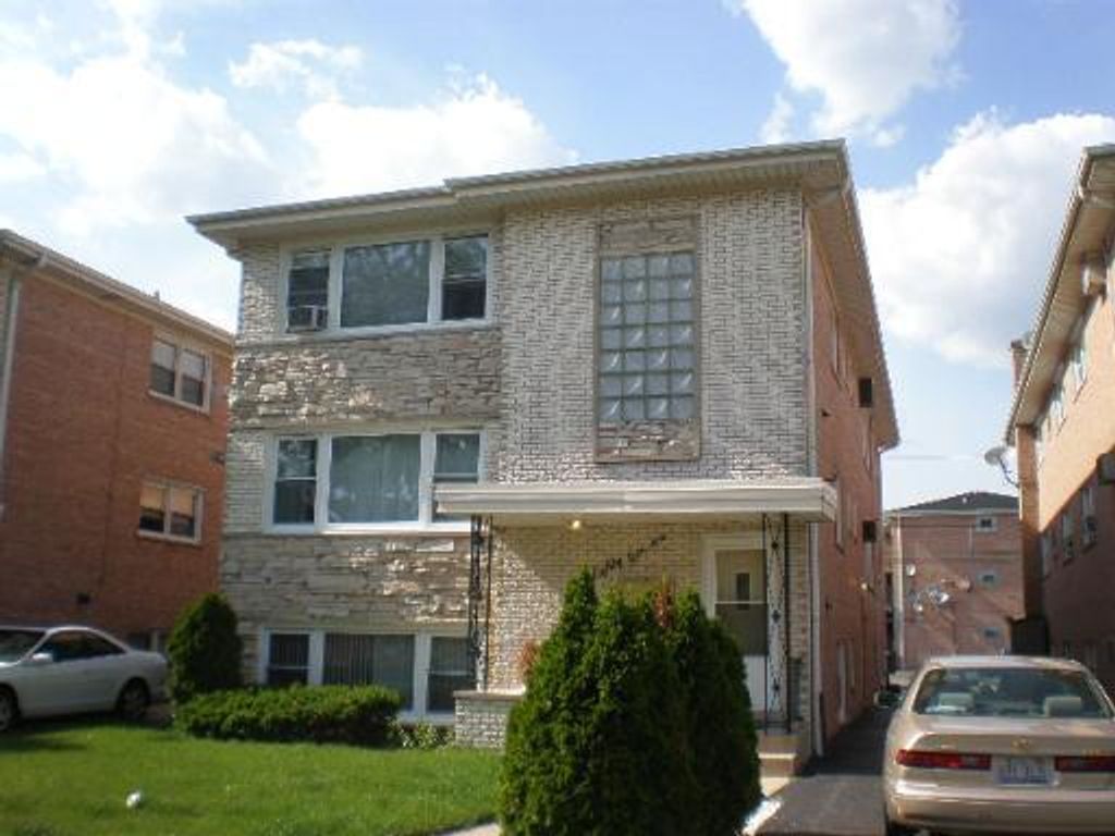 8510 W CATALPA Avenue 2S, Chicago, IL 60656