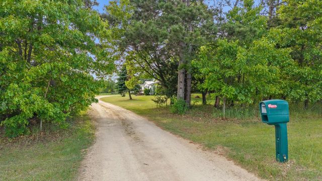 N3041 County Road F, Montello, WI 53949