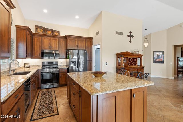 15155 W Robson Circle N, Goodyear, AZ 85395