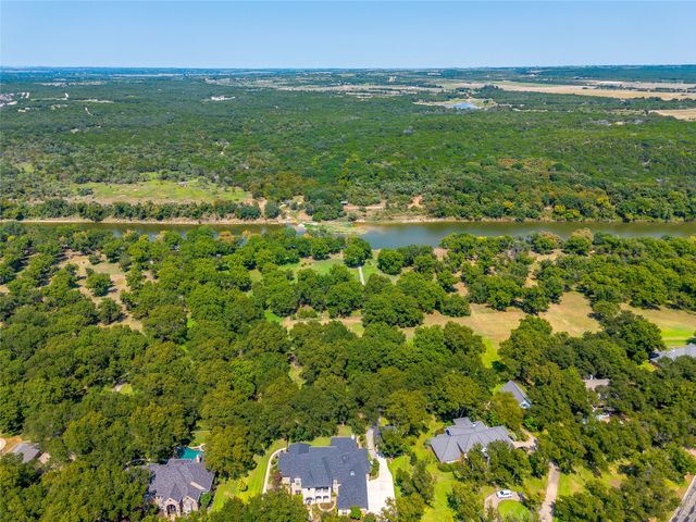 2400 Marvin Drive, Granbury, TX 76049