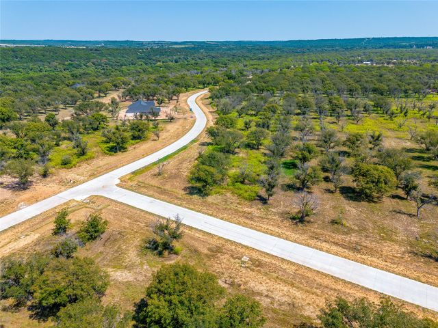 2400 Marvin Drive, Granbury, TX 76049